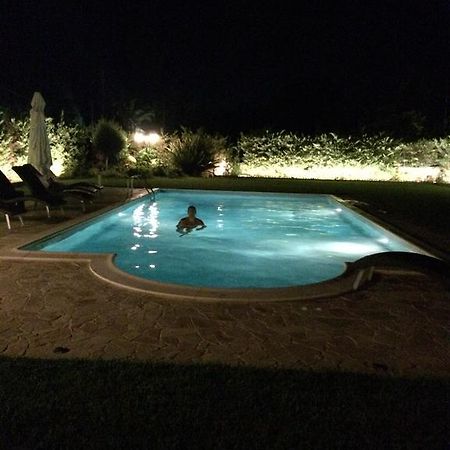 Renaissance Holidays Villa Nea Kallikrateia Exteriör bild