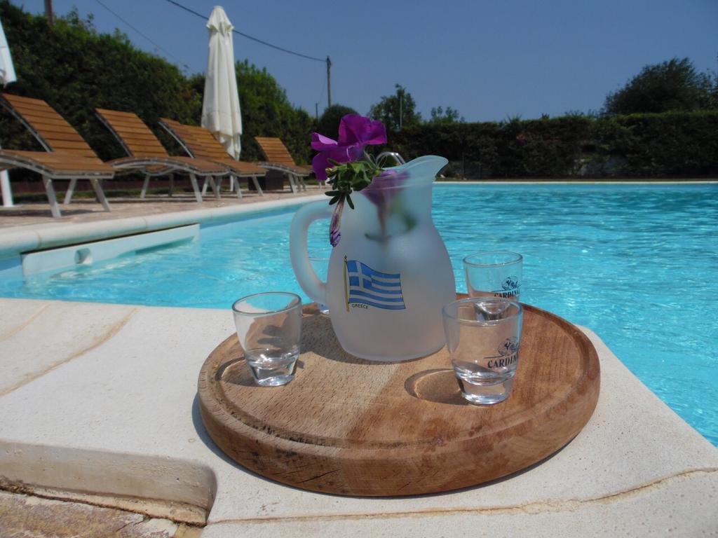 Renaissance Holidays Villa Nea Kallikrateia Exteriör bild