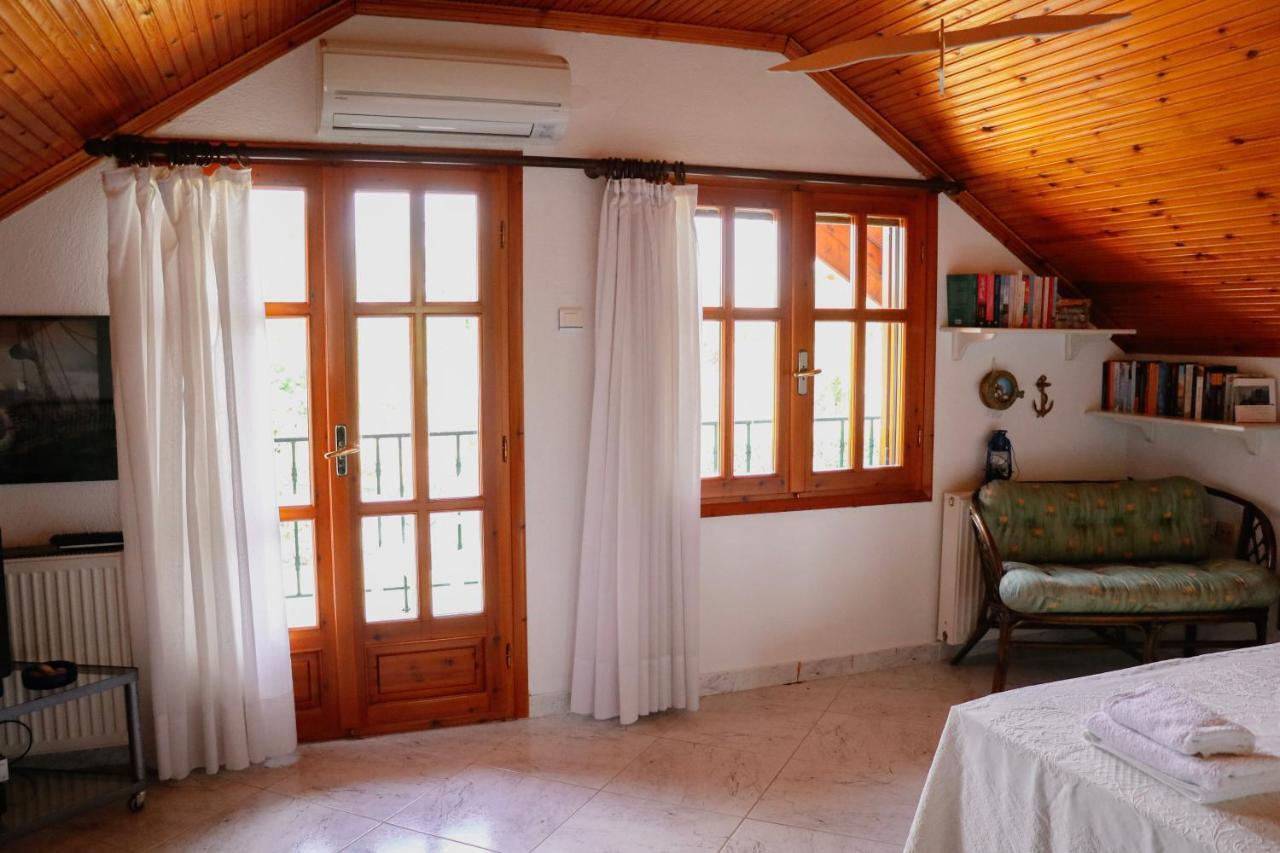 Renaissance Holidays Villa Nea Kallikrateia Exteriör bild
