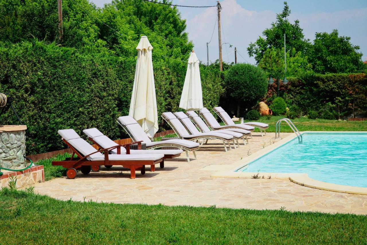 Renaissance Holidays Villa Nea Kallikrateia Exteriör bild