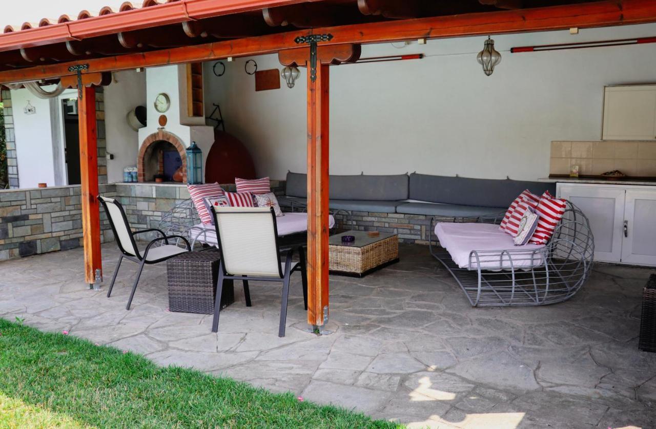 Renaissance Holidays Villa Nea Kallikrateia Exteriör bild