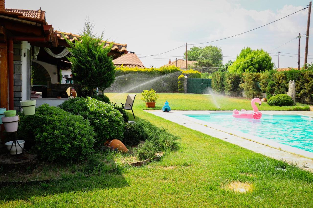 Renaissance Holidays Villa Nea Kallikrateia Exteriör bild