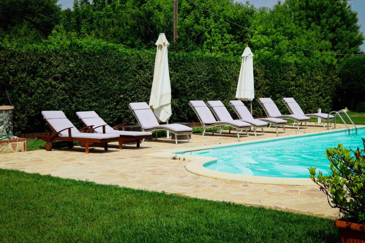 Renaissance Holidays Villa Nea Kallikrateia Exteriör bild